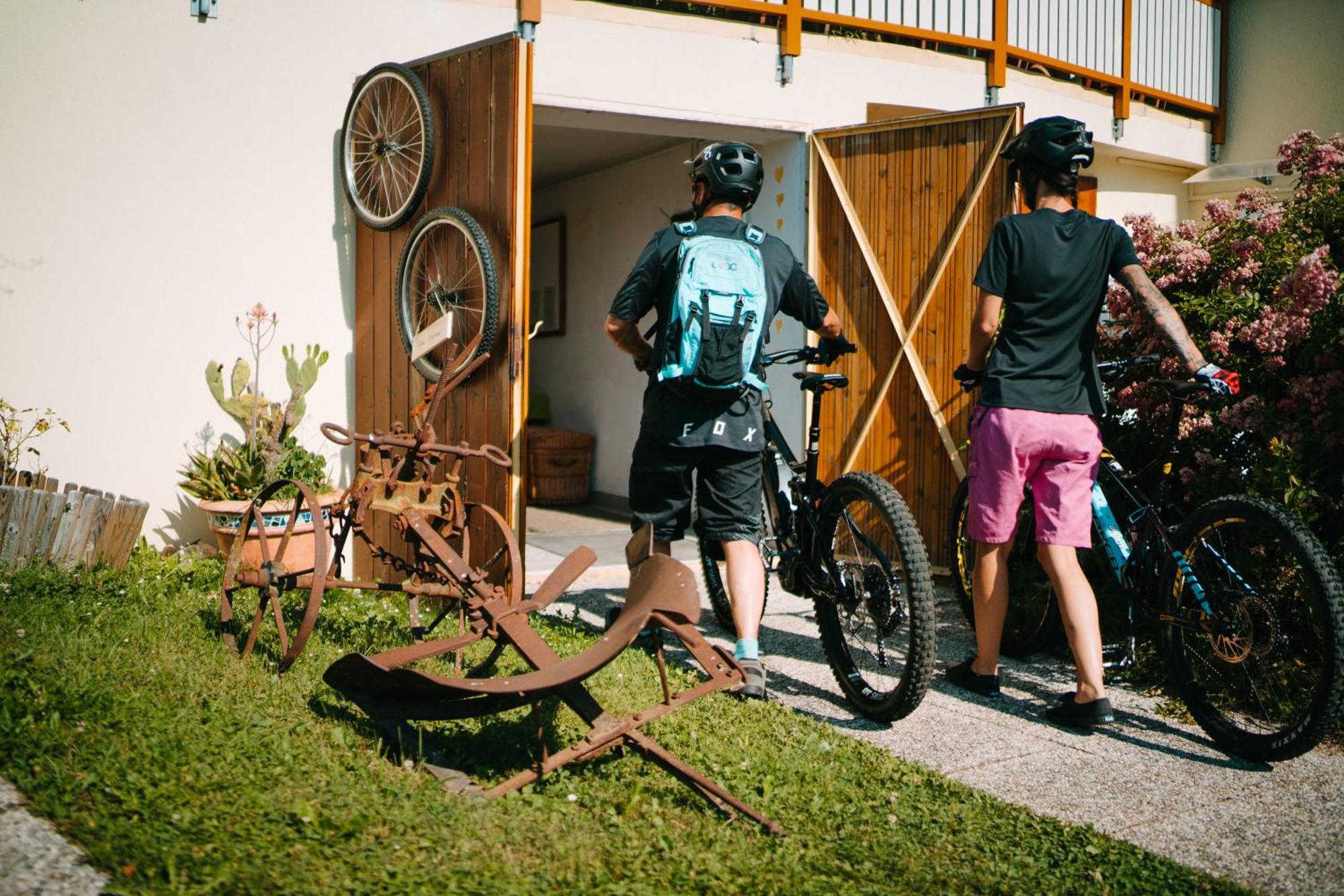 Ferienwohnungen Theresienhof Ledenitzen ภายนอก รูปภาพ